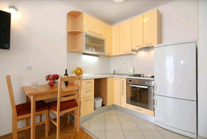Apartment Split Sun ภายนอก รูปภาพ